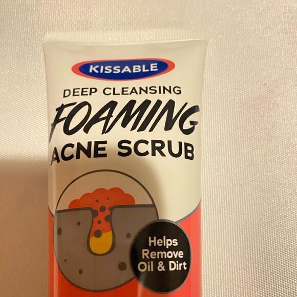 🛍️2 Kissable Deep Cleaning Foaming Acne Scrub Salicylic Acid Acne treatment 💥 - Picture 10 of 11